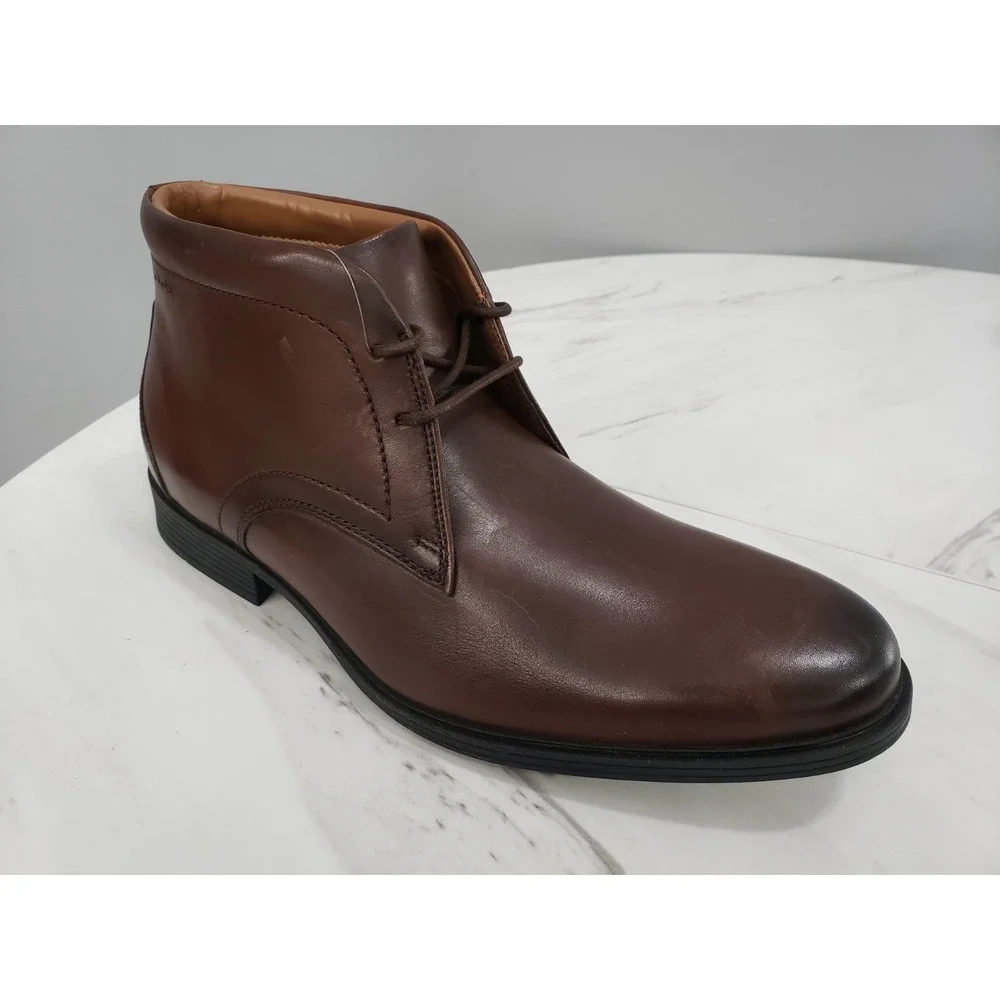 NEW NO BOX SIZE 9.5 -Clarks Whiddon Mid Mens BROWN Leather Lace Up Chukkas Boots